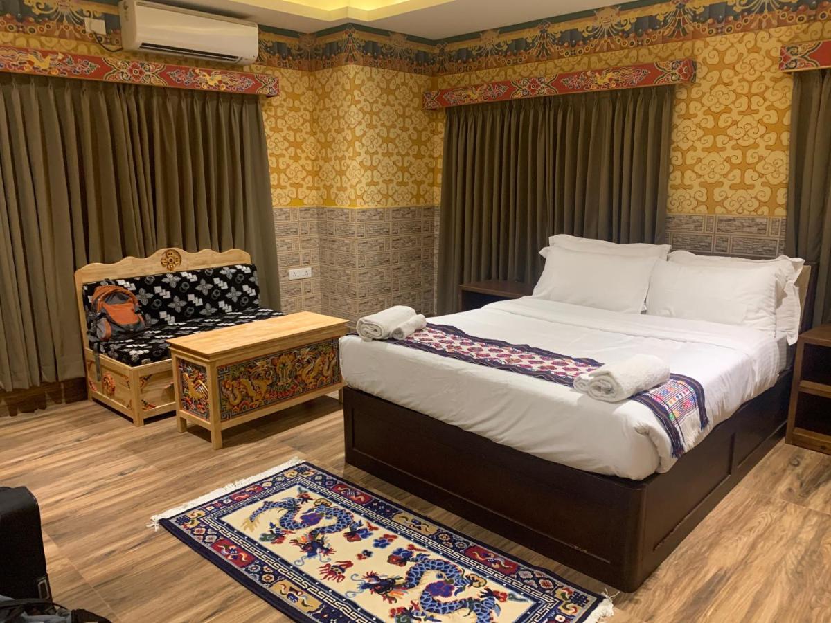 White Dragon Hotel بونخا المظهر الخارجي الصورة
